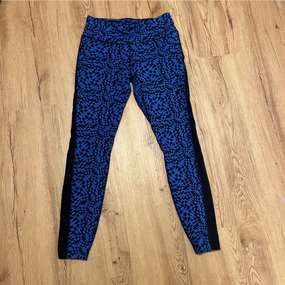 Nike Blue and Black Geometric Patterned Exercise Athleisure Leggings size Medium